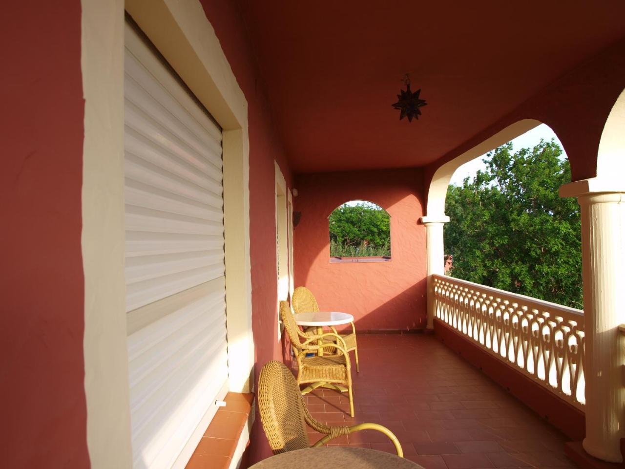 Hotel Copacabana Tarifa Beach Exterior foto